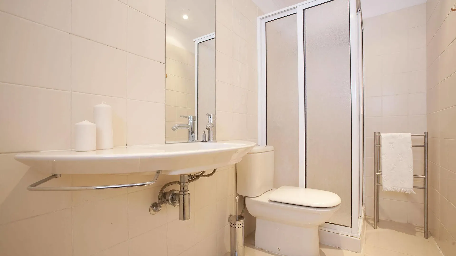 Passion Inn Lisbon - Alameda 3*,  Португалия