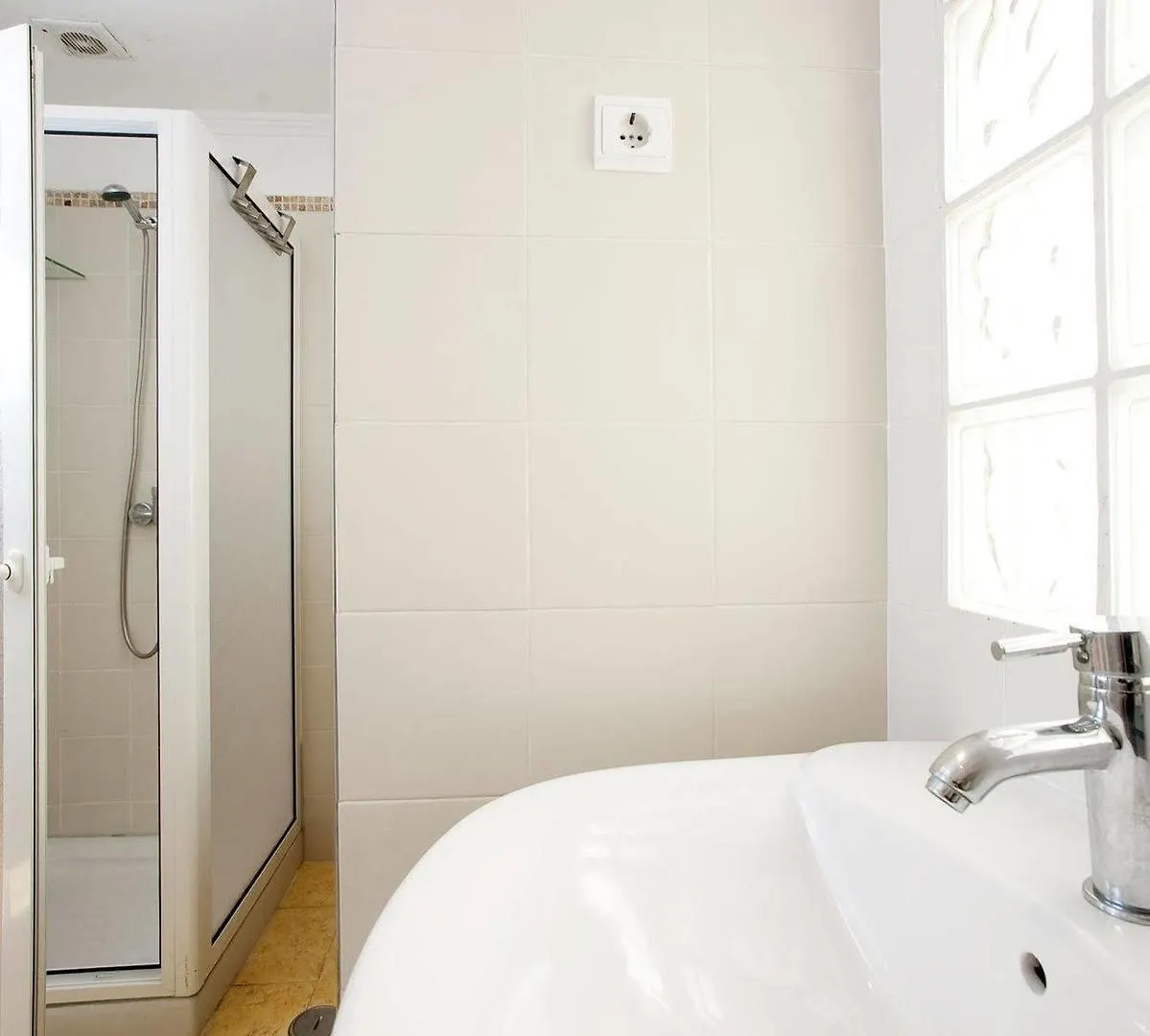 Passion Inn Lisbon - Alameda